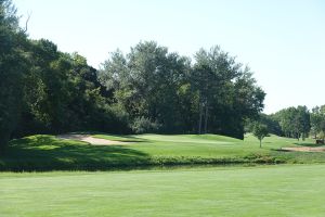 Minnehaha 12th Approach